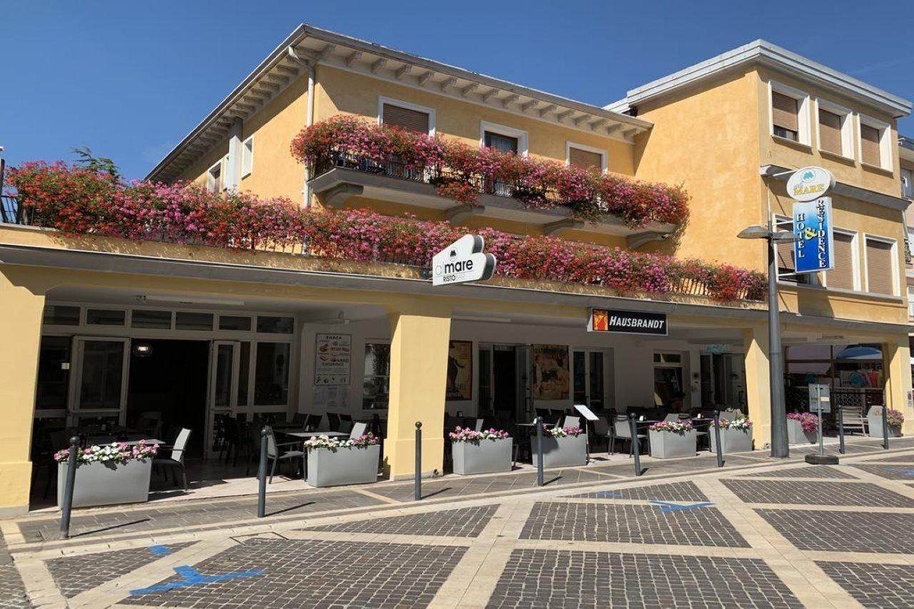 Hotel Al Mare Lido di Jesolo Exteriör bild