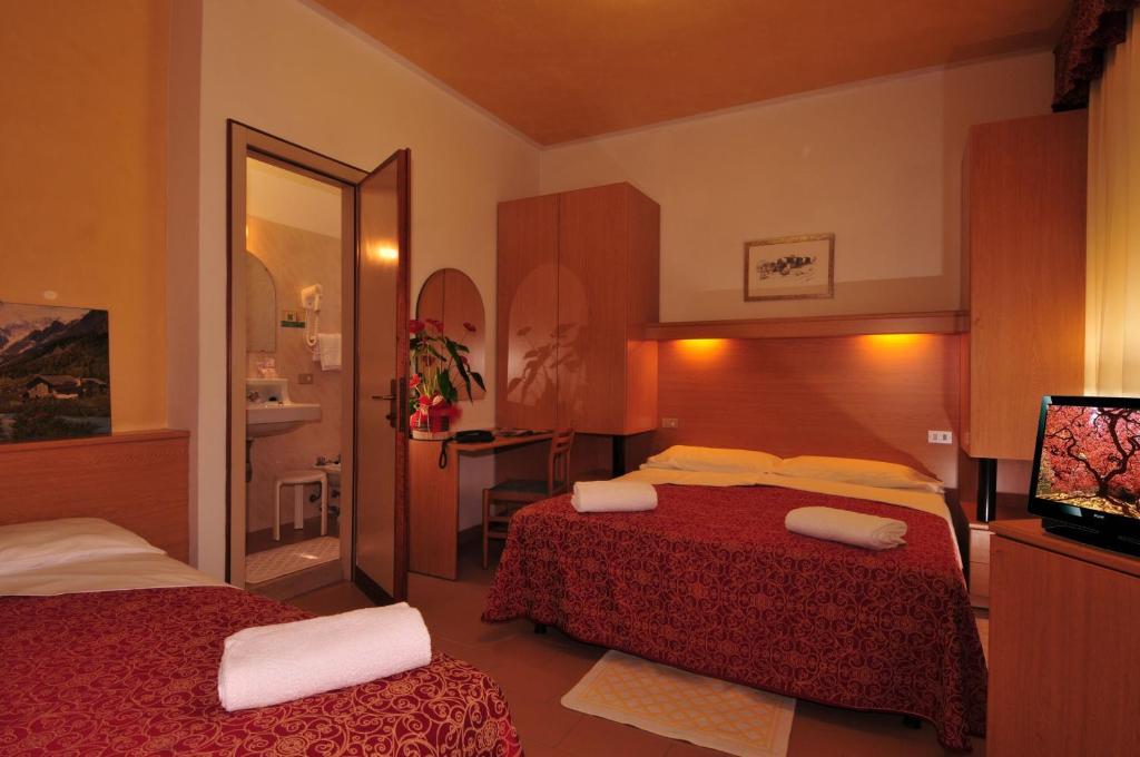 Hotel Al Mare Lido di Jesolo Rum bild